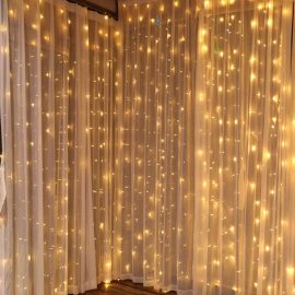 Curtain light